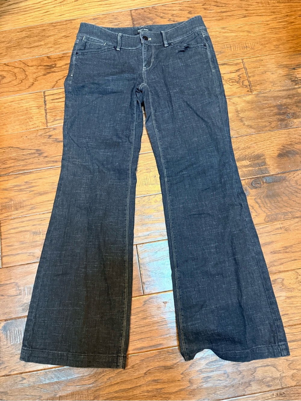 White House Black Market Noir Trouser Leg Jeans Size 4S Dark Wash Wide Leg Denim - Picture 15 of 15